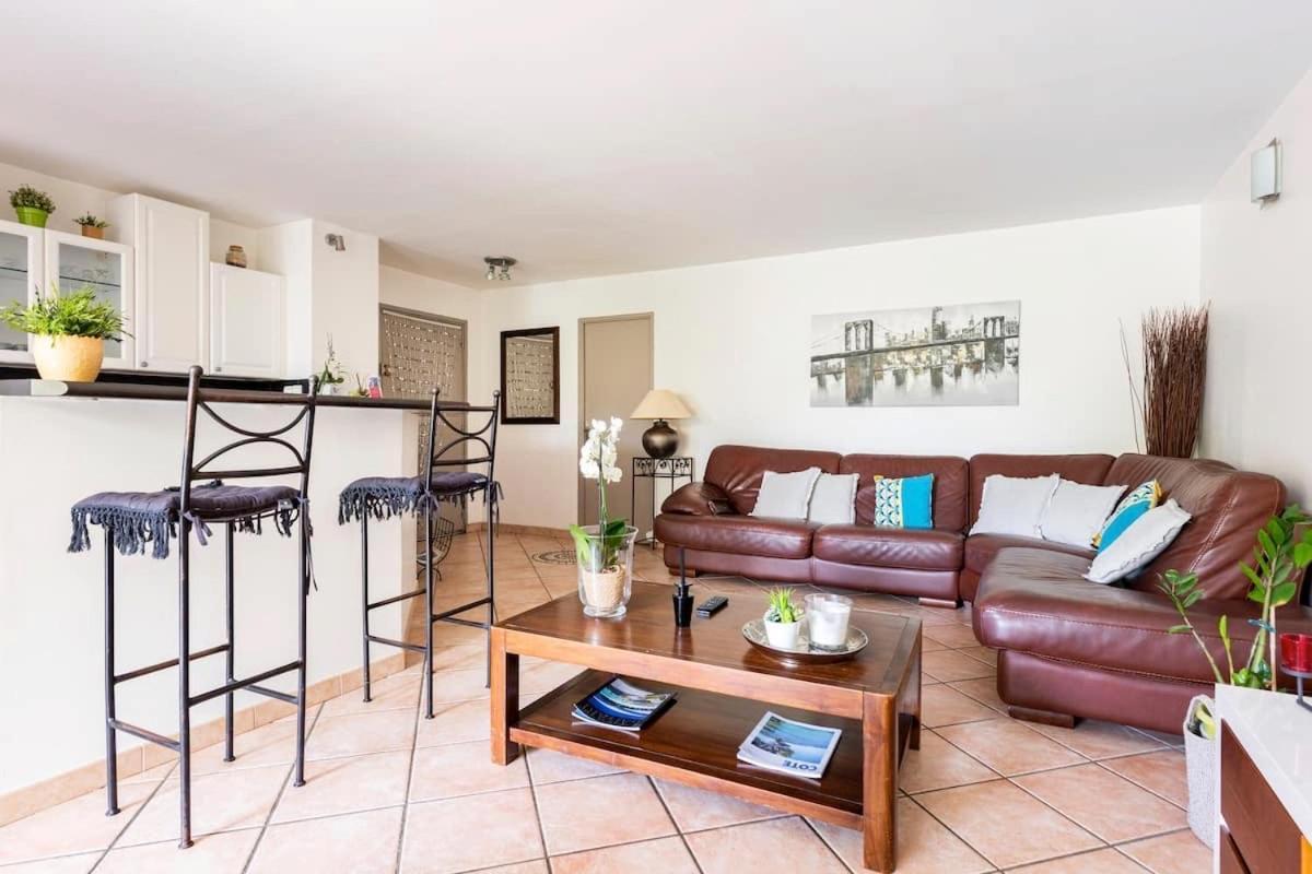 Cassis, Appartement 3 Chambres Avec Terrasse ภายนอก รูปภาพ