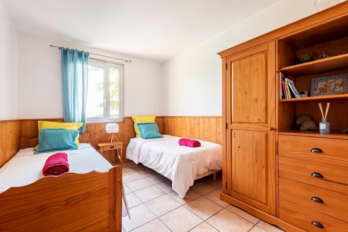 Cassis, Appartement 3 Chambres Avec Terrasse ภายนอก รูปภาพ