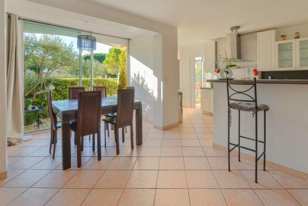 Cassis, Appartement 3 Chambres Avec Terrasse ภายนอก รูปภาพ
